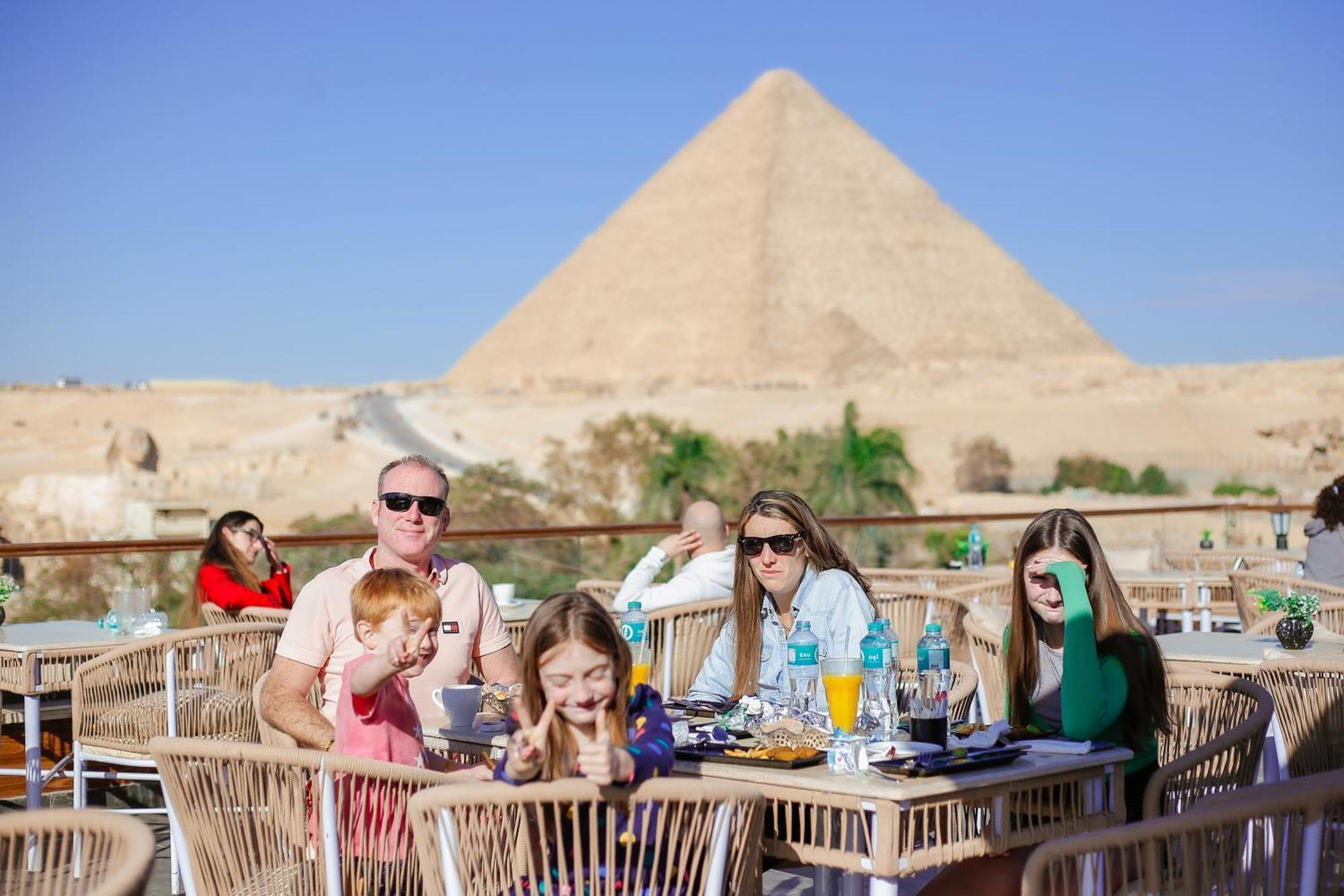 Tree Lounge Pyramids View Inn , Sphinx Giza Kafret el-Gabal Zewnętrze zdjęcie