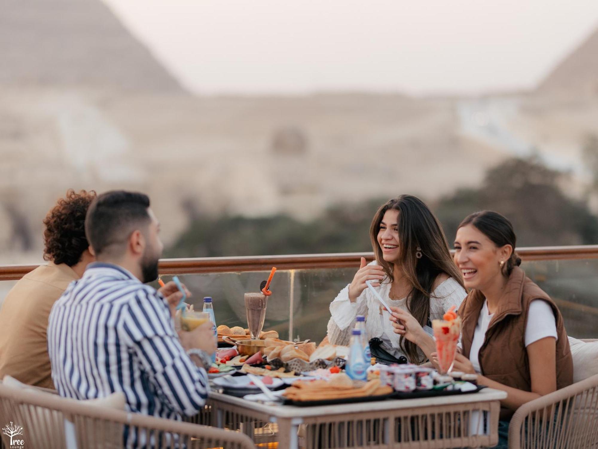 Tree Lounge Pyramids View Inn , Sphinx Giza Kafret el-Gabal Zewnętrze zdjęcie